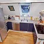 4 Star In Hemmet