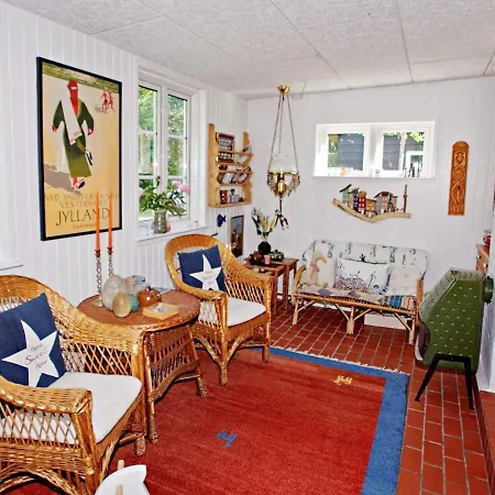 Nyaraló 6 Person In Hemmet