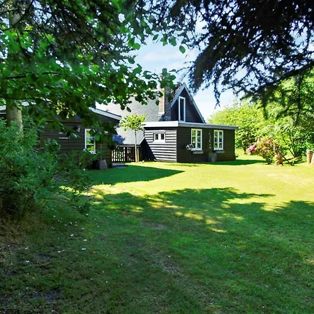 Hébergement de vacances 4 Star Holiday Home In Hemmet
